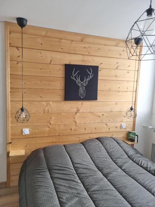 Appartement Tres Lumineux Egat Εξωτερικό φωτογραφία
