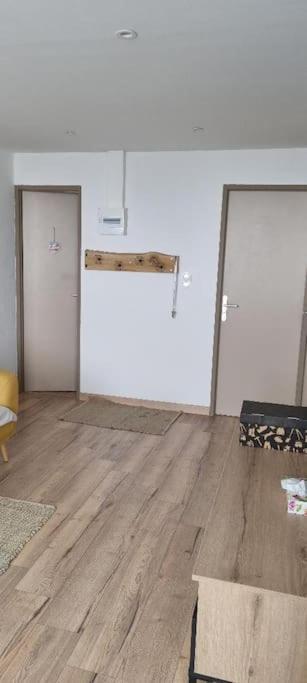 Appartement Tres Lumineux Egat Εξωτερικό φωτογραφία